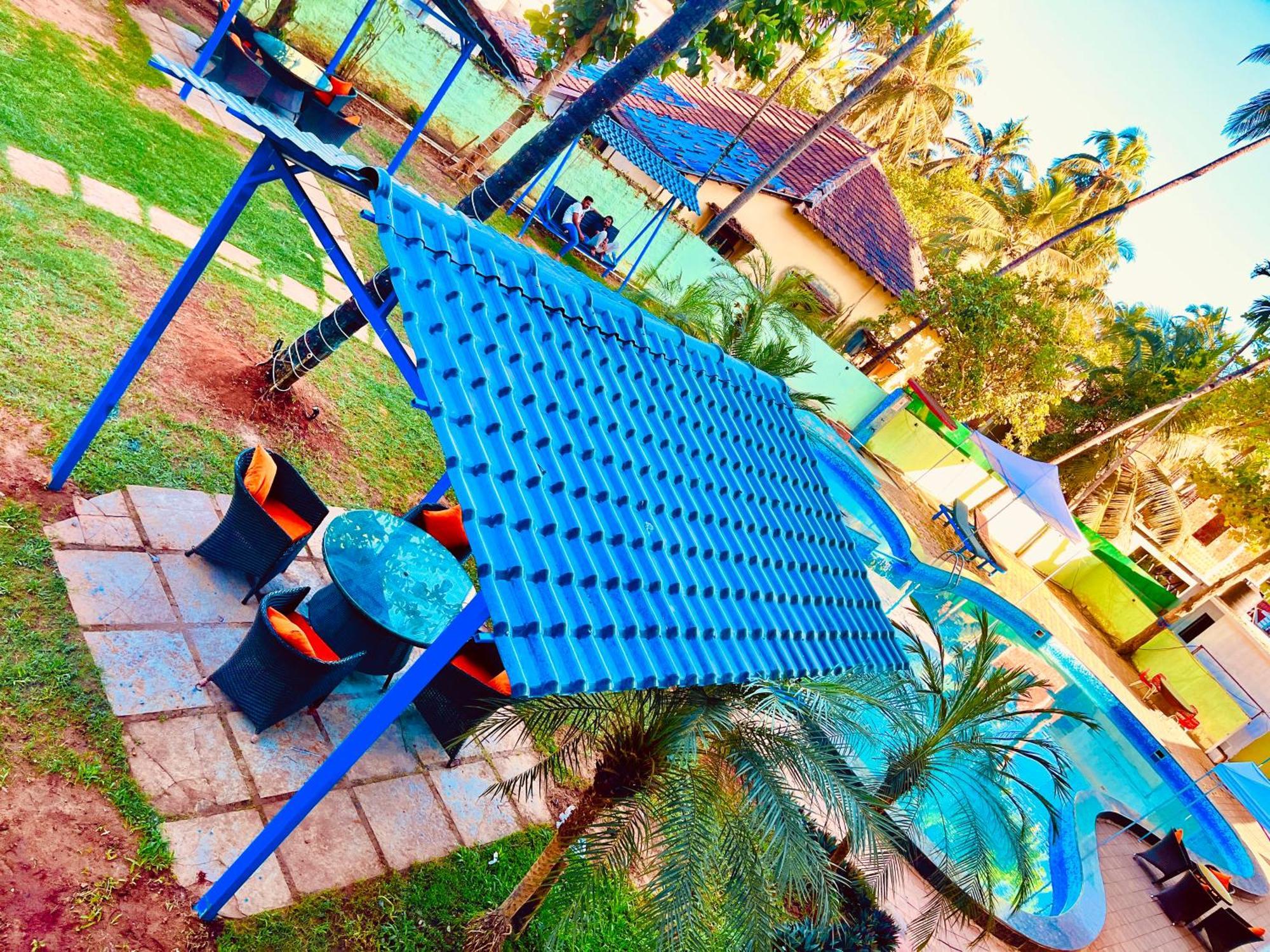 Summer Beach Resort, Goa - #Near Baga Beach #Swimming Pool #Garden #Bar #Lift #Premium Rooms #Property Of The Year #70565-84665 Calangute Ngoại thất bức ảnh