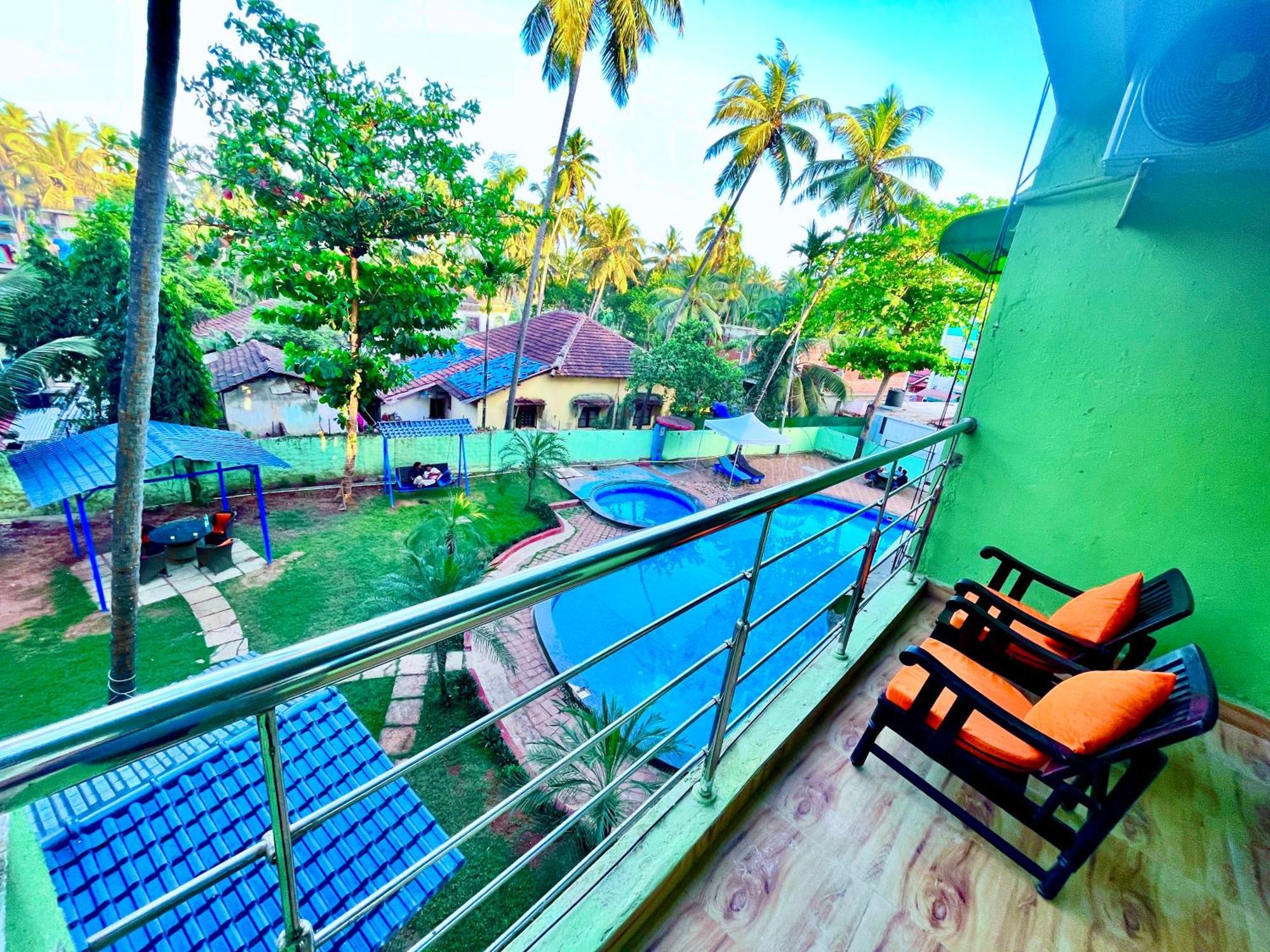Summer Beach Resort, Goa - #Near Baga Beach #Swimming Pool #Garden #Bar #Lift #Premium Rooms #Property Of The Year #70565-84665 Calangute Ngoại thất bức ảnh