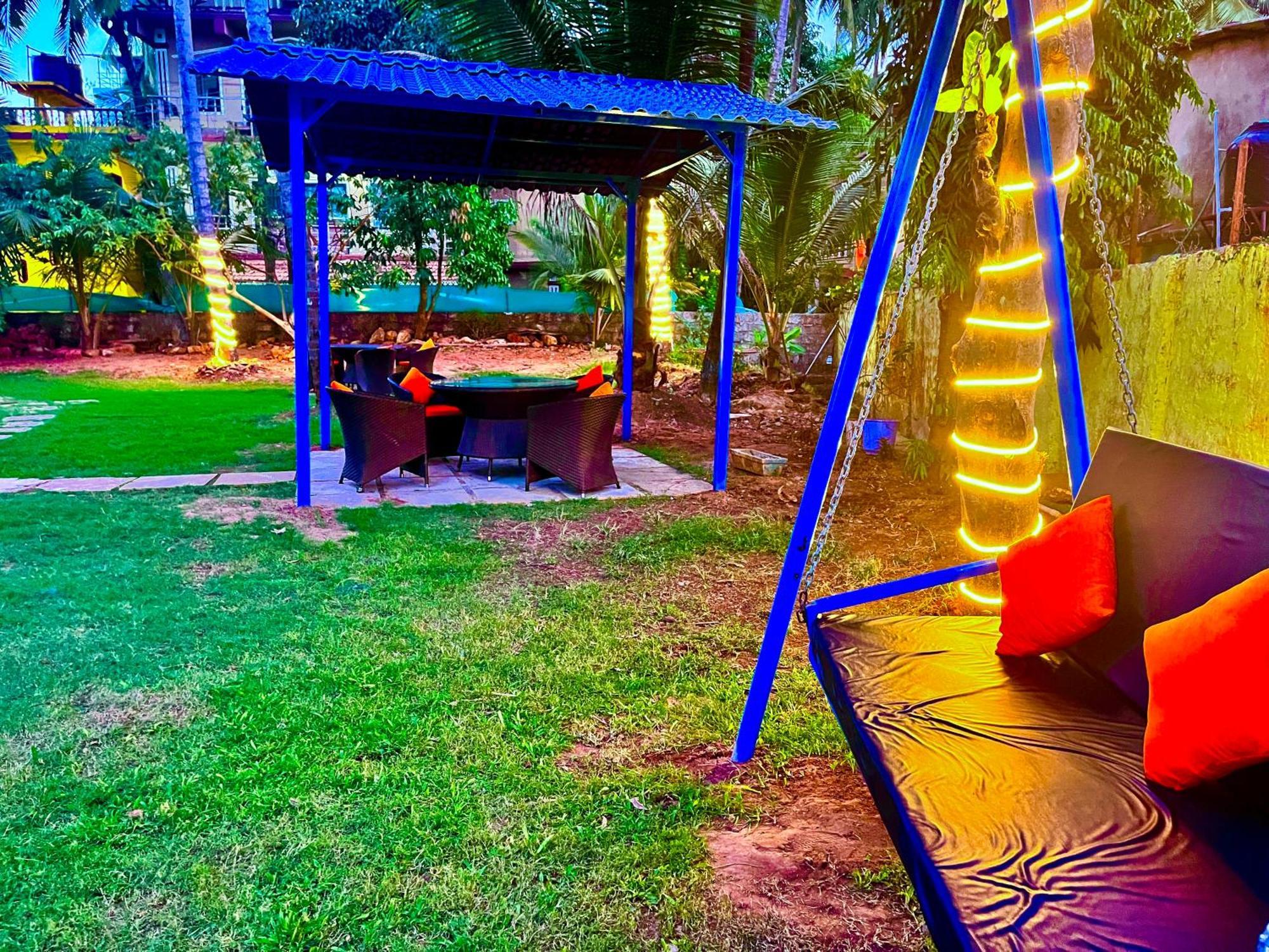 Summer Beach Resort, Goa - #Near Baga Beach #Swimming Pool #Garden #Bar #Lift #Premium Rooms #Property Of The Year #70565-84665 Calangute Ngoại thất bức ảnh
