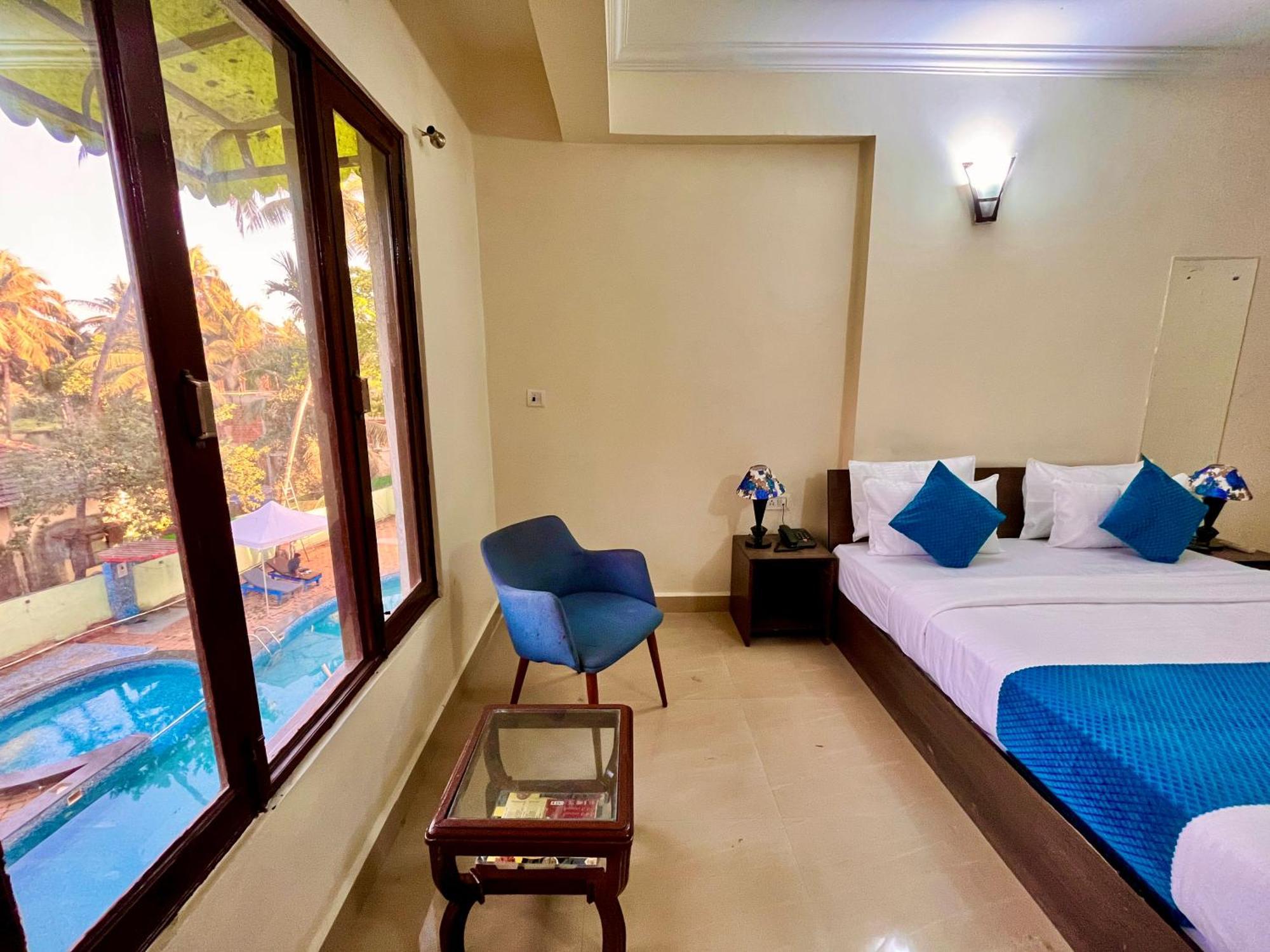 Summer Beach Resort, Goa - #Near Baga Beach #Swimming Pool #Garden #Bar #Lift #Premium Rooms #Property Of The Year #70565-84665 Calangute Ngoại thất bức ảnh